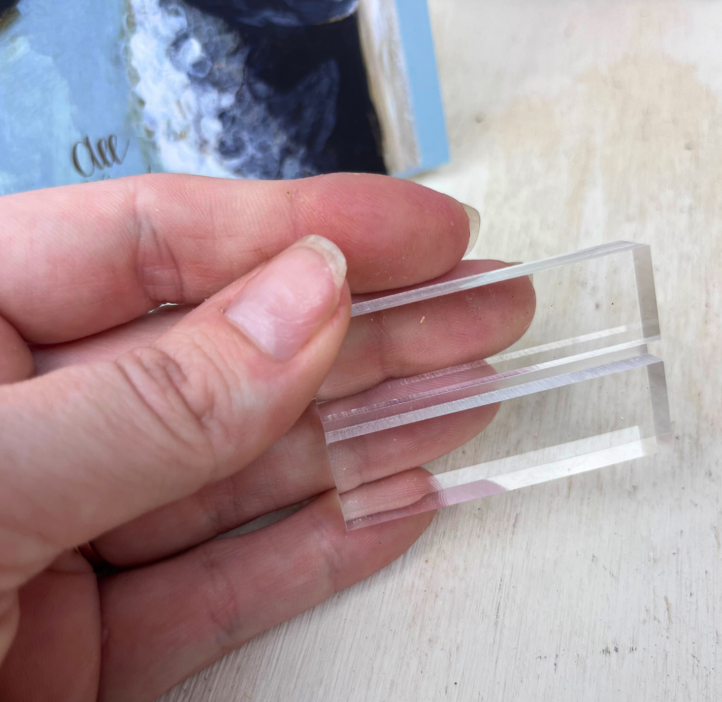 Clear Acrylic Shareable Stand ~ Holder