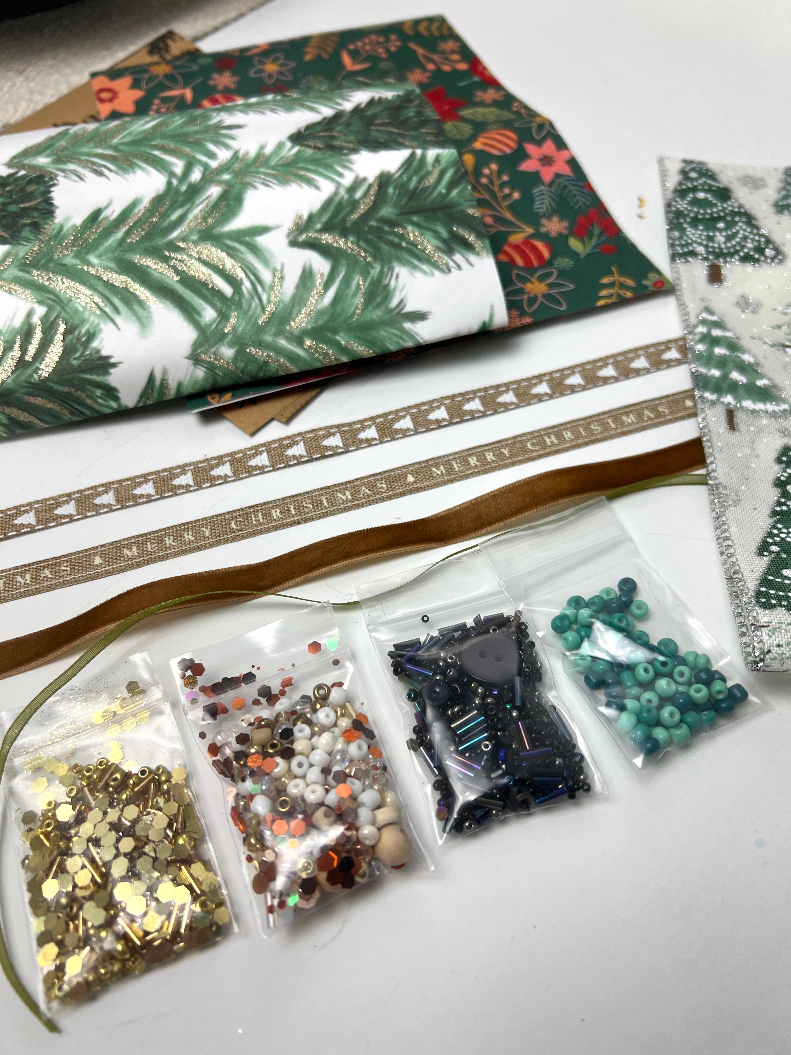 Cozy Christmas Paper & Bling Pack