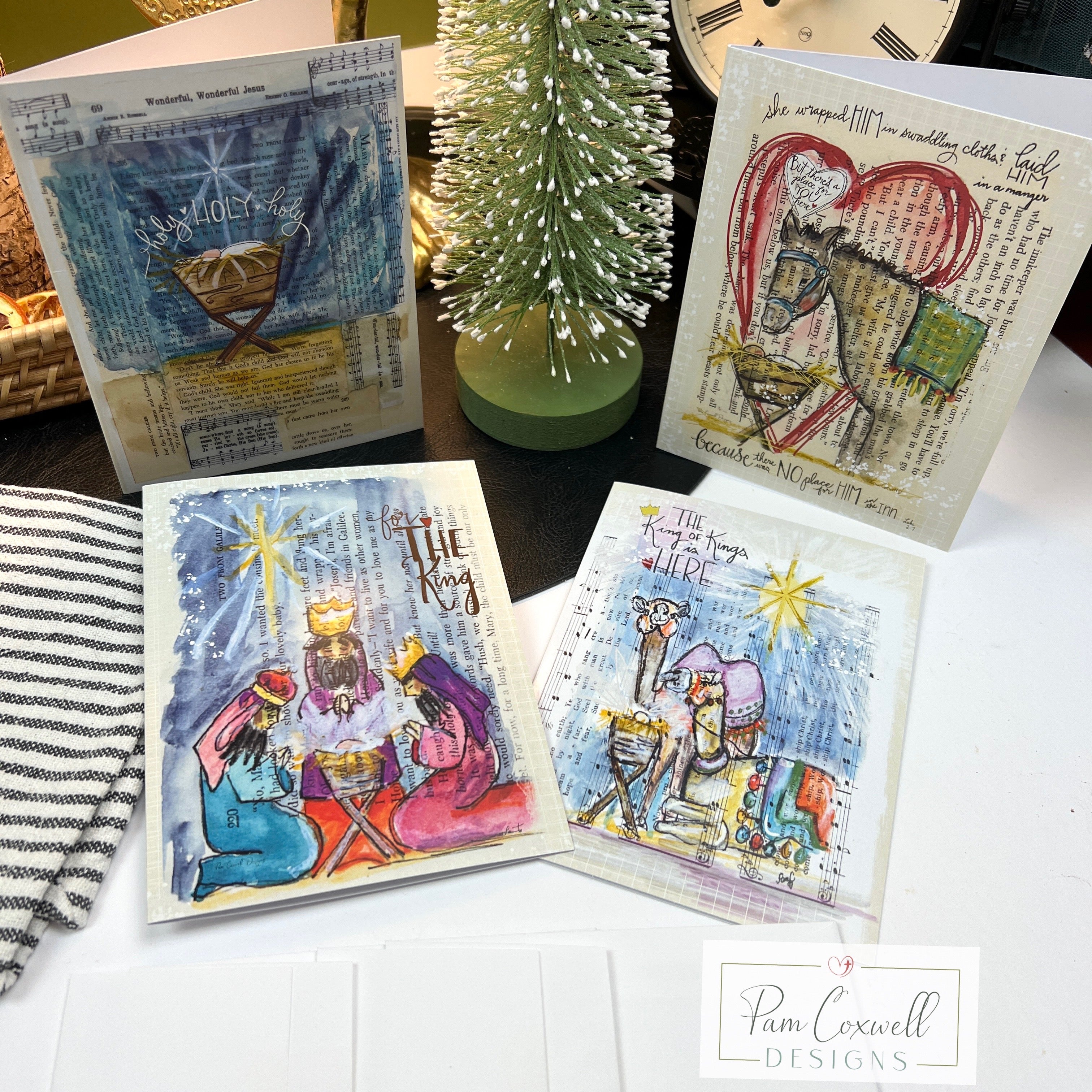 Christmas Cards - Nativity Love Story ~  (Pack of 4)