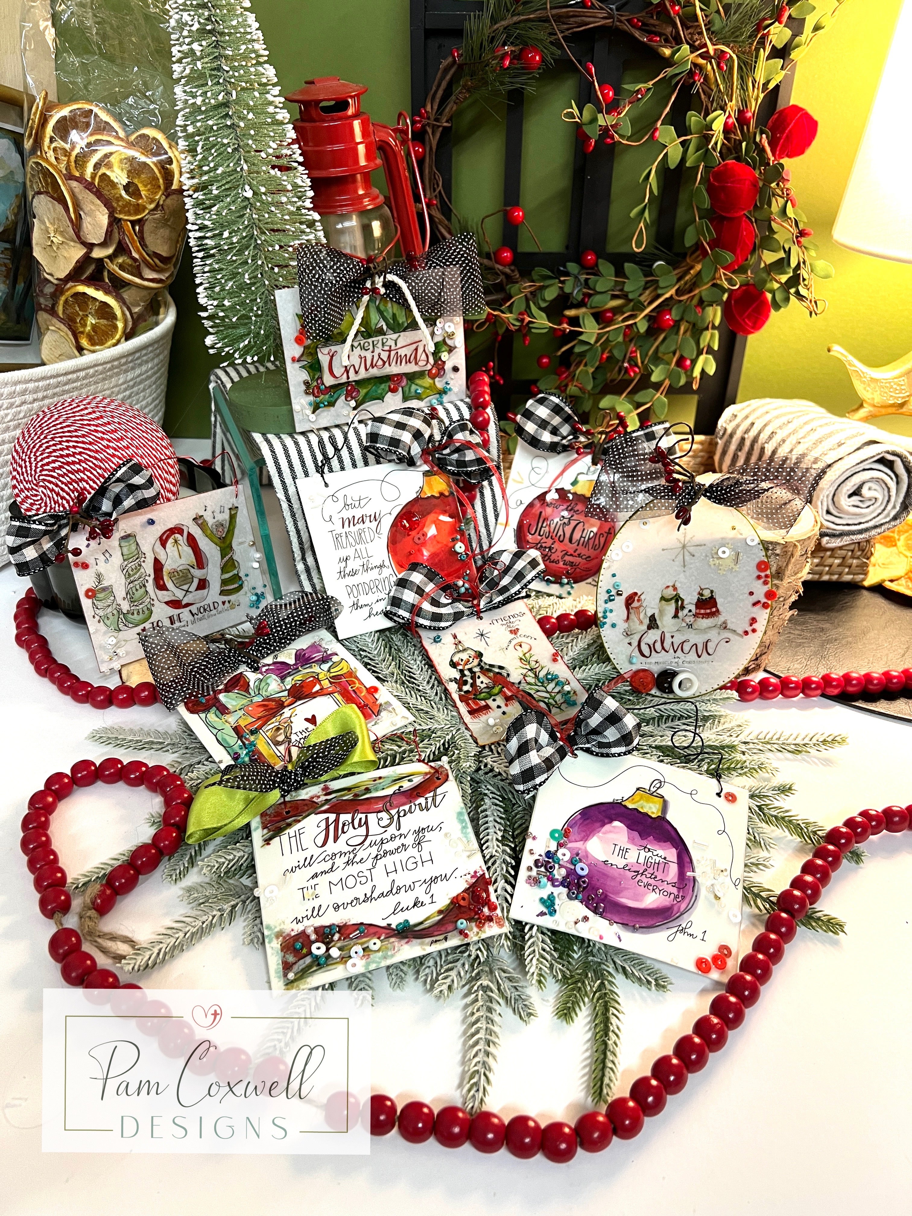 resin_ornament.collection.JPG__PID:a21925bb-8bde-4fb0-bf5d-7ae0adedac12